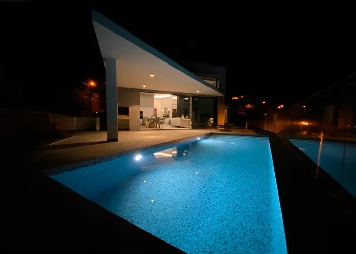 Estrelicia By Lovelystay