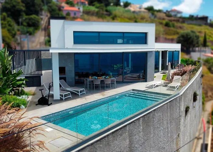 Estrelicia By Lovelystay